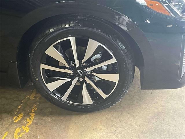 new 2025 Nissan Sentra car, priced at $26,295