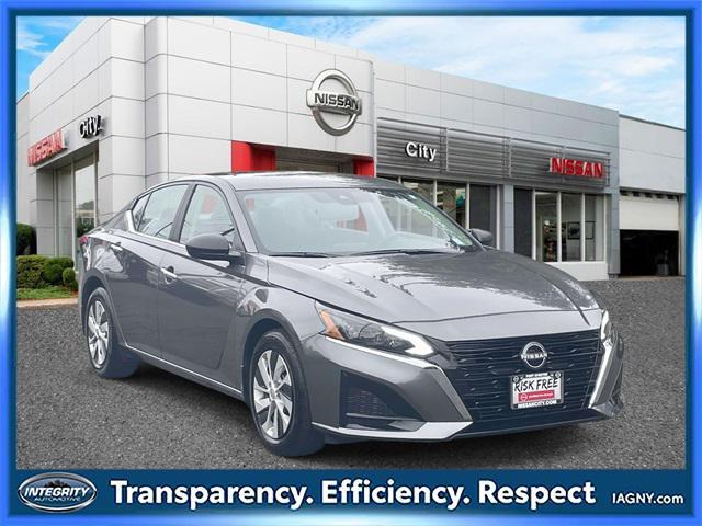 used 2025 Nissan Altima car, priced at $22,995