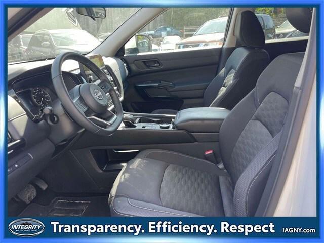 used 2024 Nissan Pathfinder car, priced at $30,995