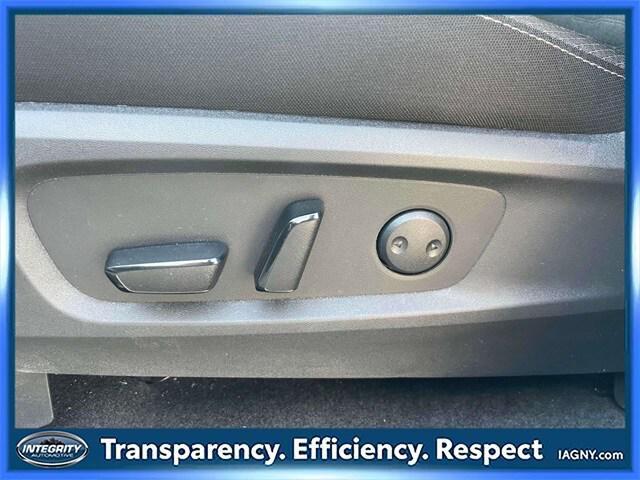 used 2024 Nissan Pathfinder car, priced at $30,995