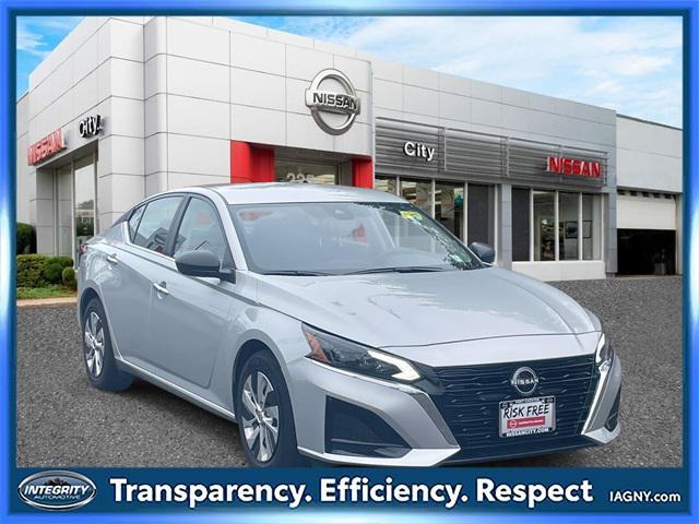 used 2025 Nissan Altima car, priced at $22,995