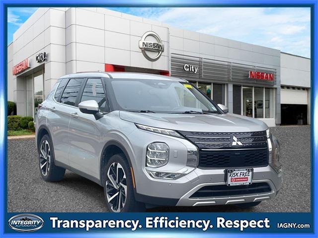 used 2023 Mitsubishi Outlander car, priced at $21,799