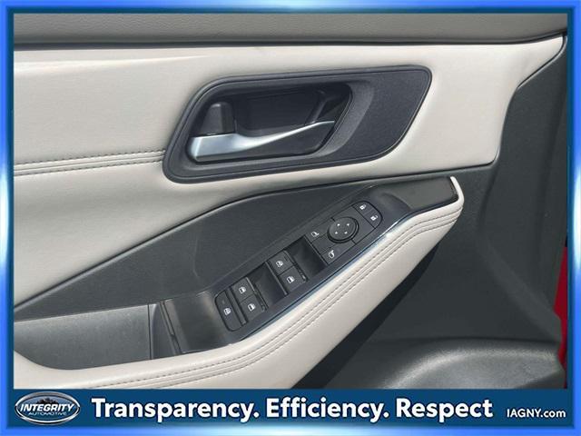 used 2025 Nissan Rogue car, priced at $27,995