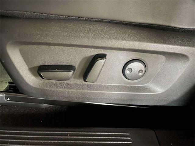 new 2026 Nissan Rogue car, priced at $33,300