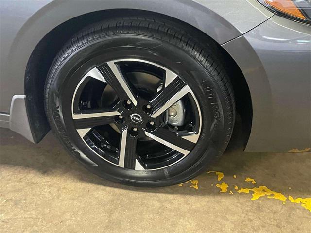 new 2025 Nissan Sentra car, priced at $26,085