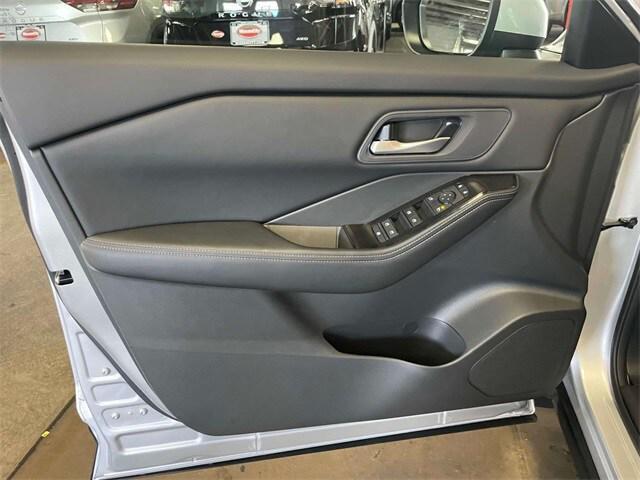new 2025 Nissan Rogue car, priced at $31,585