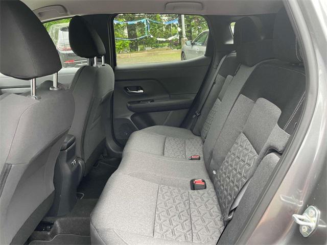 new 2025 Nissan Kicks car, priced at $26,480