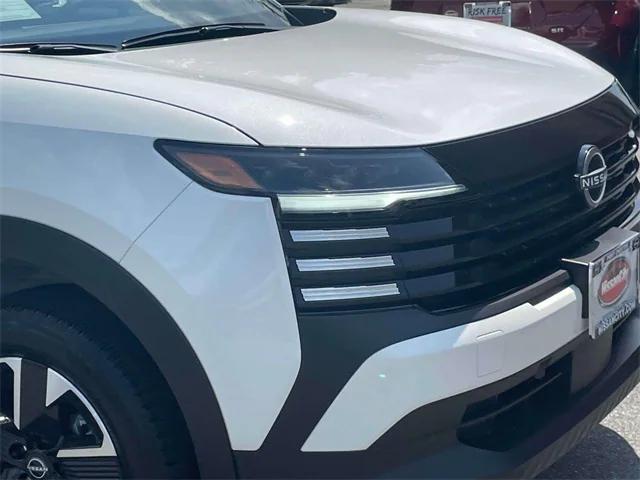 new 2025 Nissan Kicks car, priced at $24,893