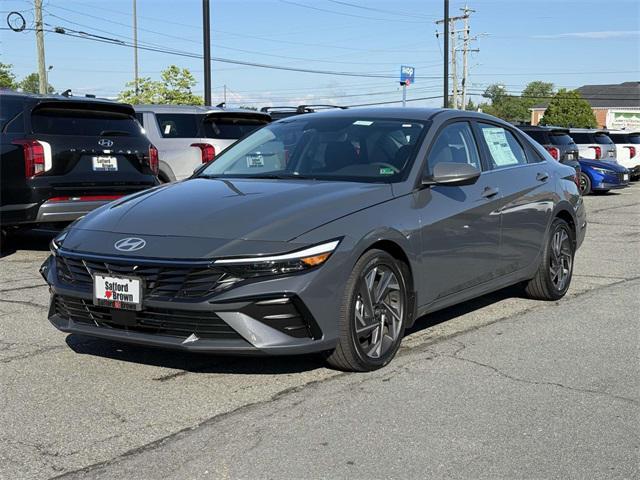 new 2025 Hyundai Elantra car, priced at $26,015