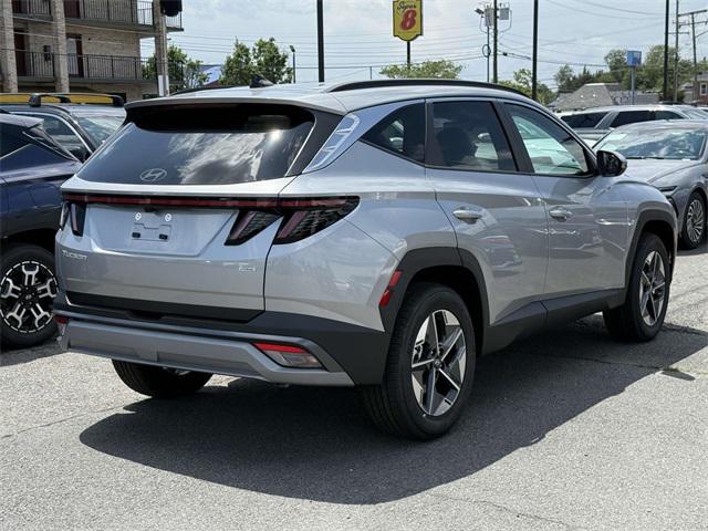 new 2025 Hyundai Tucson car, priced at $35,124