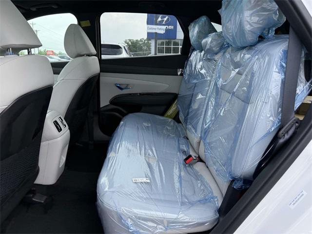 new 2025 Hyundai TUCSON Hybrid car, priced at $42,540