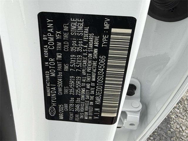 new 2025 Hyundai TUCSON Hybrid car, priced at $42,540