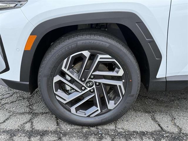new 2025 Hyundai TUCSON Hybrid car, priced at $42,540