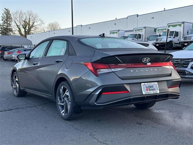 new 2025 Hyundai Elantra car, priced at $24,707