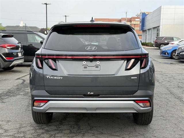 new 2025 Hyundai Tucson car, priced at $35,124
