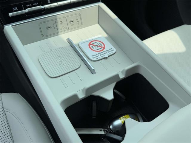 new 2025 Hyundai Santa Fe car, priced at $37,664