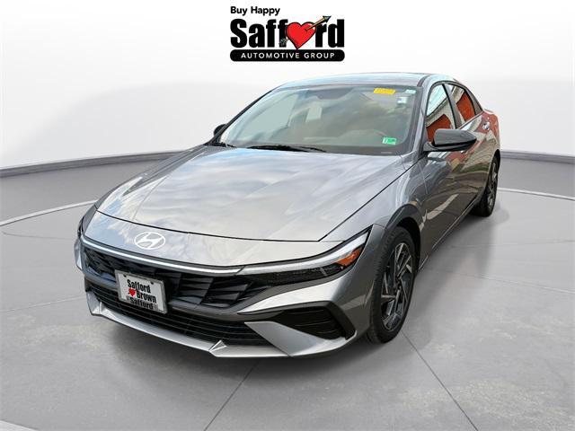 used 2025 Hyundai Elantra car, priced at $20,800