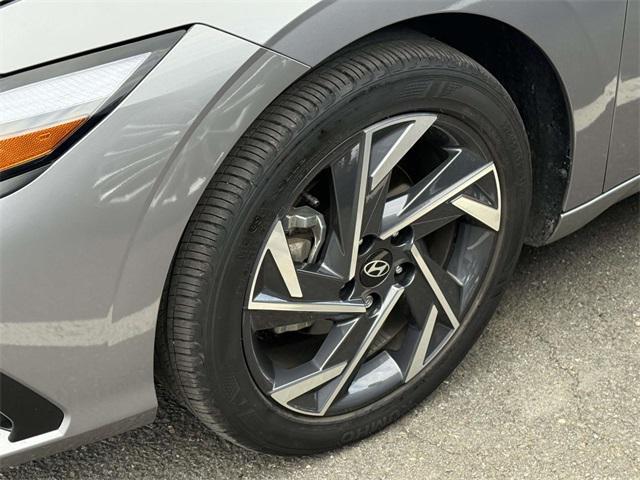 used 2025 Hyundai Elantra car, priced at $20,800