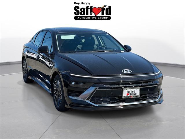new 2025 Hyundai Sonata Hybrid car, priced at $37,750