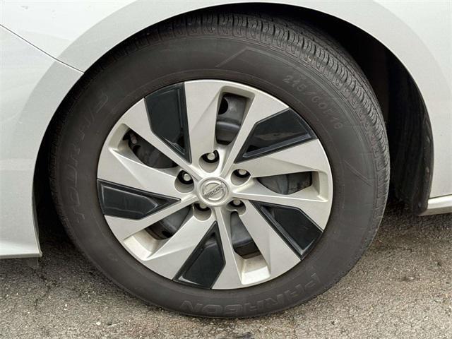 used 2020 Nissan Altima car, priced at $14,987