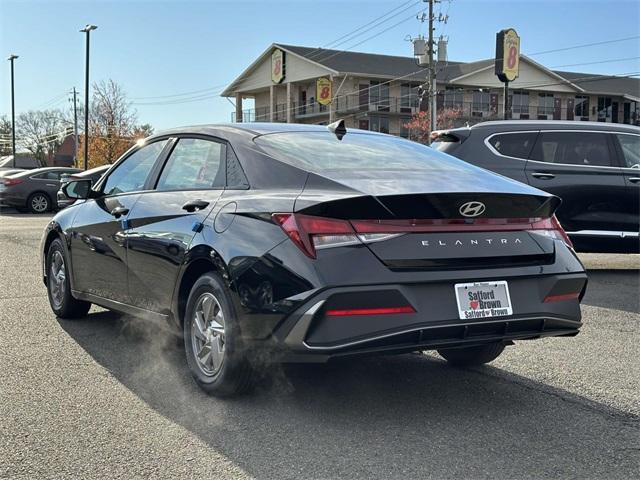 new 2025 Hyundai Elantra car, priced at $23,440