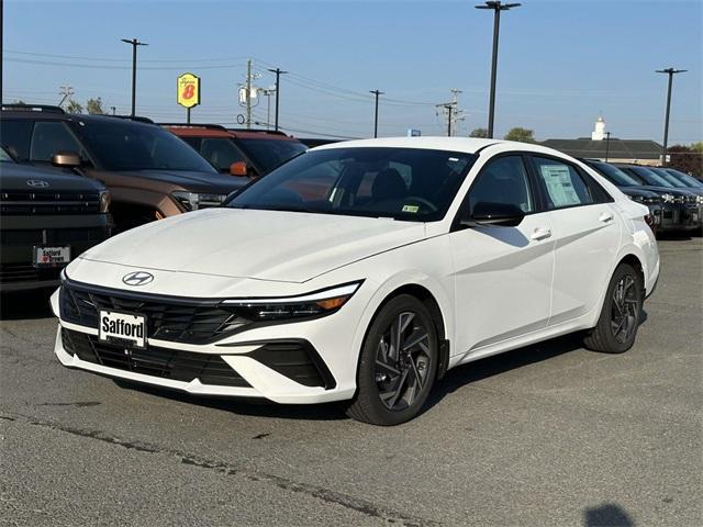 new 2025 Hyundai Elantra car, priced at $25,160