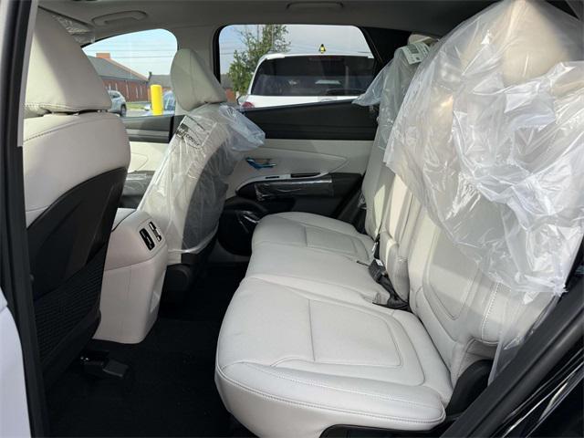 new 2025 Hyundai Tucson car, priced at $39,690