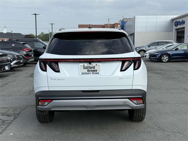 new 2025 Hyundai TUCSON Hybrid car, priced at $37,750