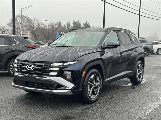 new 2025 Hyundai Tucson Hybrid car, priced at $38,374