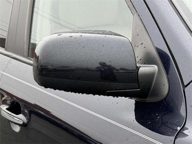 used 2009 Hyundai Santa Fe car, priced at $9,000