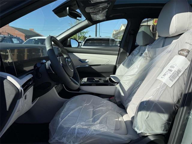 new 2025 Hyundai Tucson car, priced at $41,000