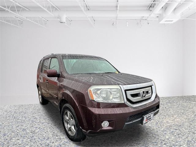 used 2010 Honda Pilot car, priced at $9,500