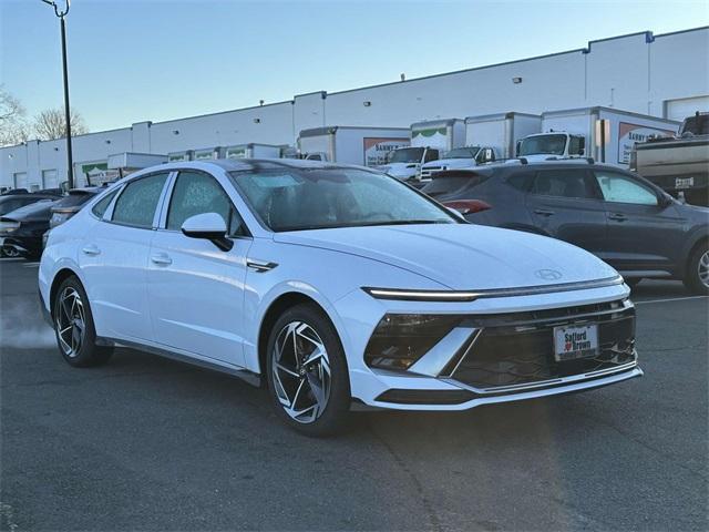 new 2025 Hyundai Sonata car, priced at $32,980