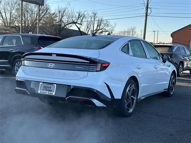 new 2025 Hyundai Sonata car, priced at $32,980