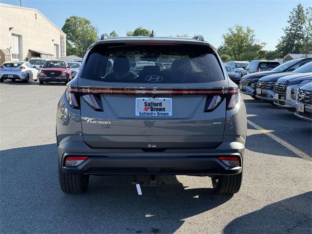 new 2025 Hyundai Tucson car, priced at $35,074
