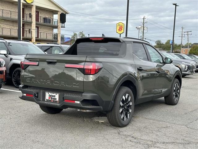 new 2025 Hyundai Santa Cruz car, priced at $33,625