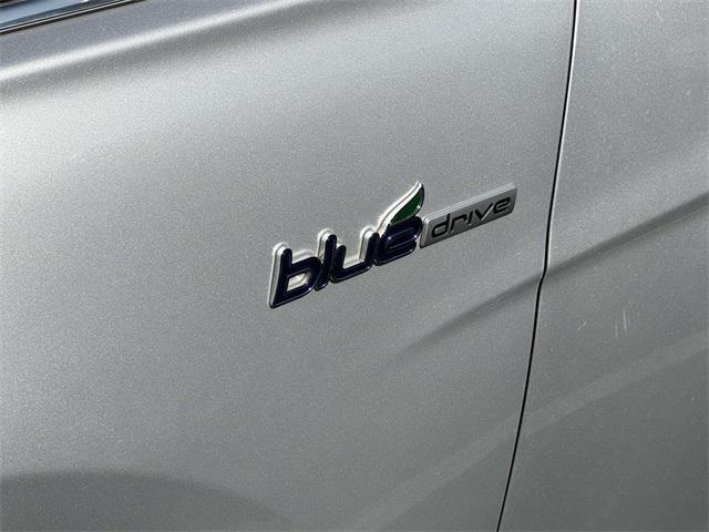 used 2012 Hyundai Sonata Hybrid car, priced at $6,800