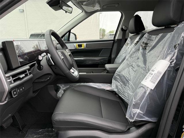 new 2025 Hyundai Santa Fe car, priced at $37,689