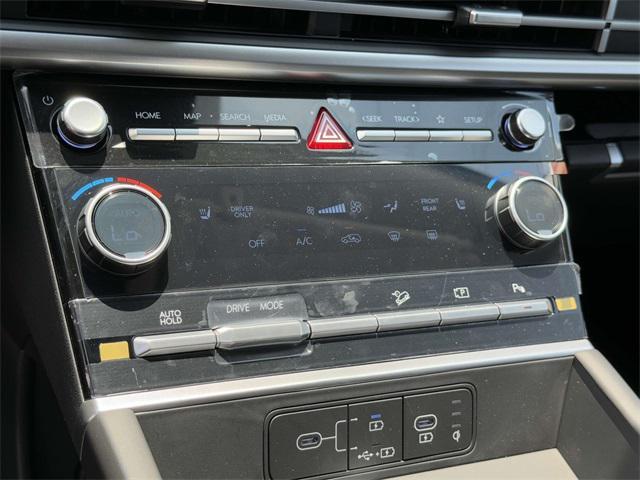 new 2025 Hyundai Santa Fe car, priced at $38,149