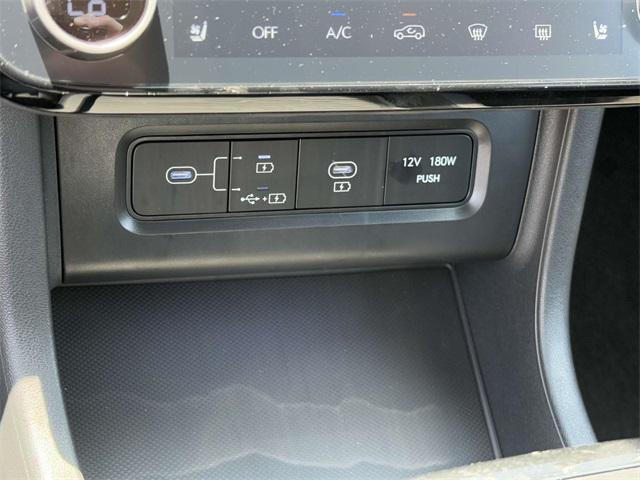 new 2025 Hyundai Tucson car, priced at $40,475