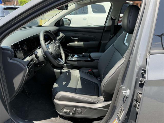 new 2025 Hyundai Tucson car, priced at $40,475
