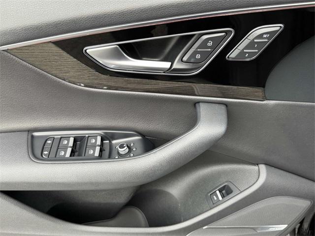 used 2018 Audi Q7 car, priced at $17,700