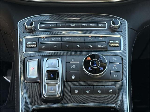 used 2022 Hyundai Santa Fe car, priced at $26,780