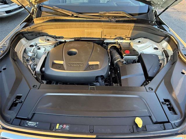 used 2021 Volvo XC90 car, priced at $18,900