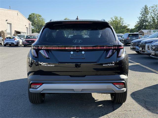 new 2025 Hyundai TUCSON Hybrid car, priced at $42,040