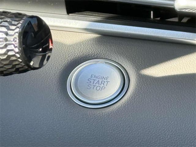 new 2025 Hyundai ELANTRA HEV car, priced at $25,835