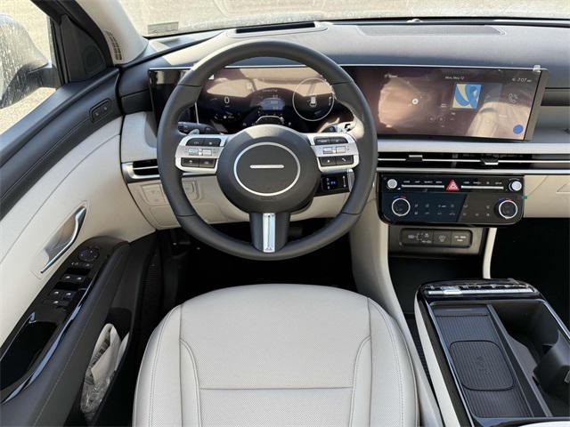 new 2025 Hyundai Tucson car, priced at $40,675