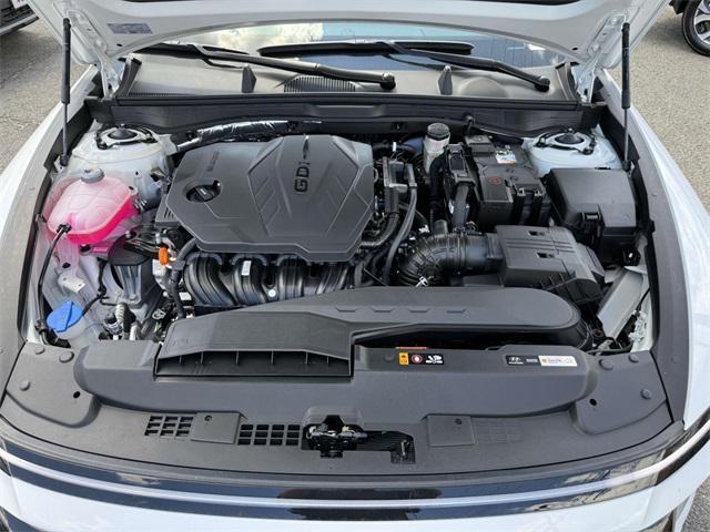 new 2025 Hyundai Sonata car, priced at $28,085