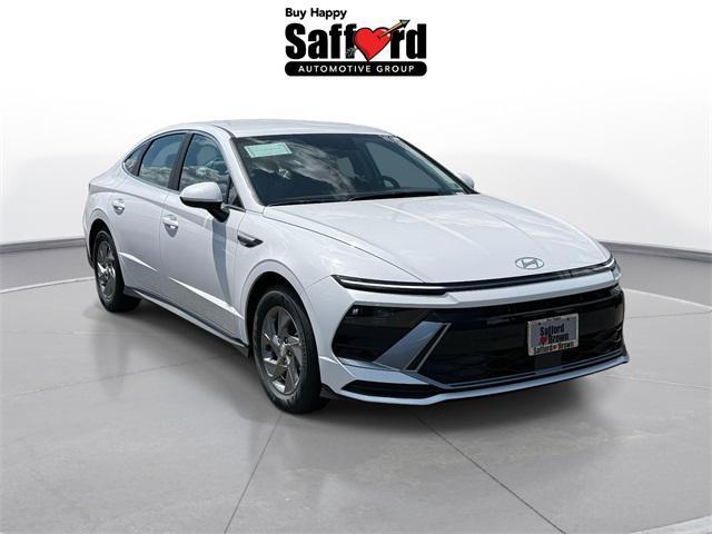 new 2025 Hyundai Sonata car, priced at $28,085