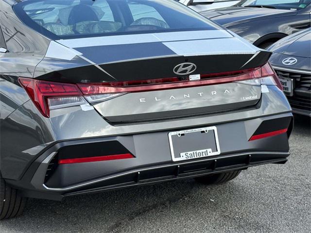 new 2025 Hyundai Elantra car, priced at $27,940